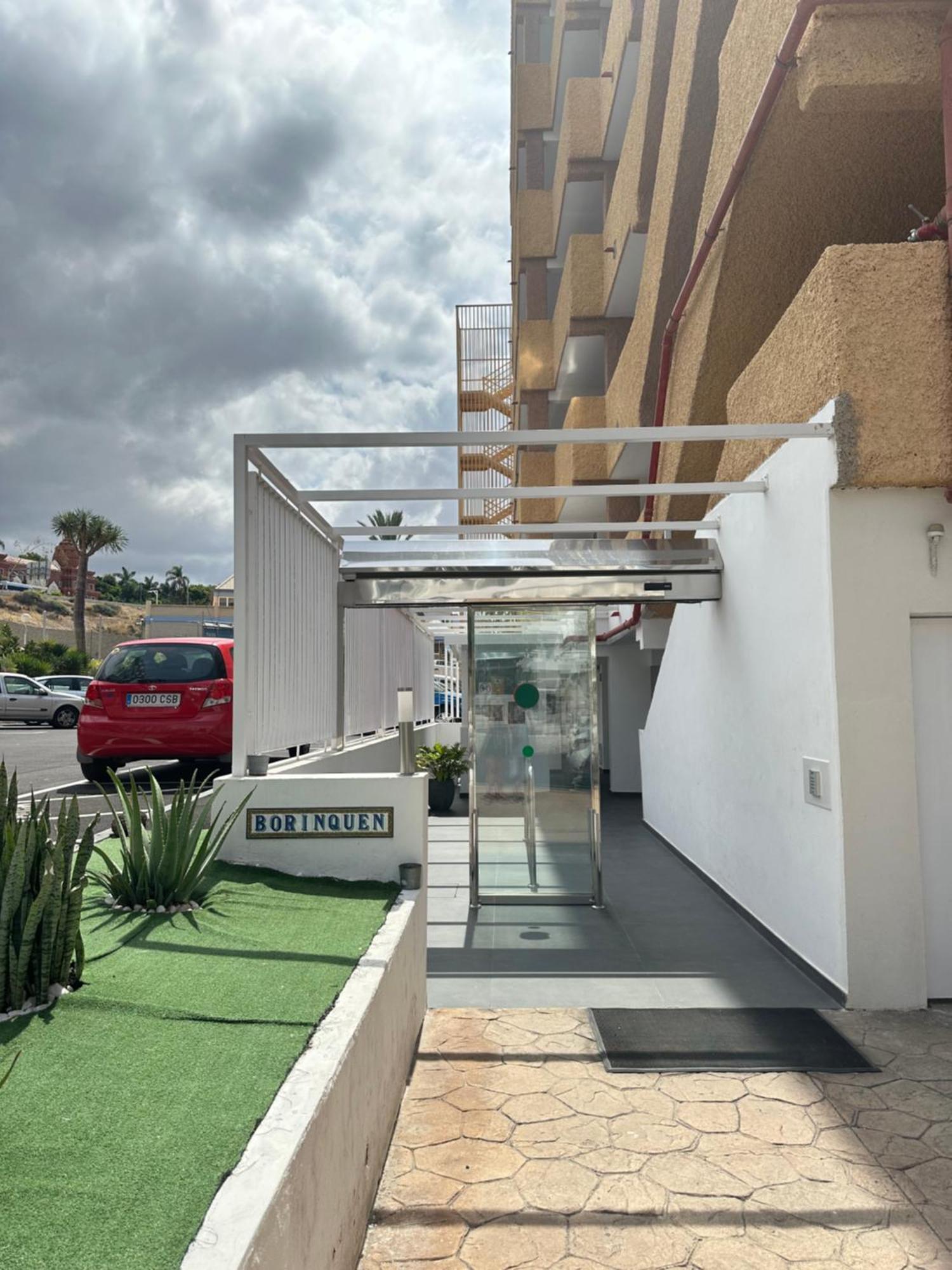 Apartamentos Borinquen Playa de las Americas  Bagian luar foto