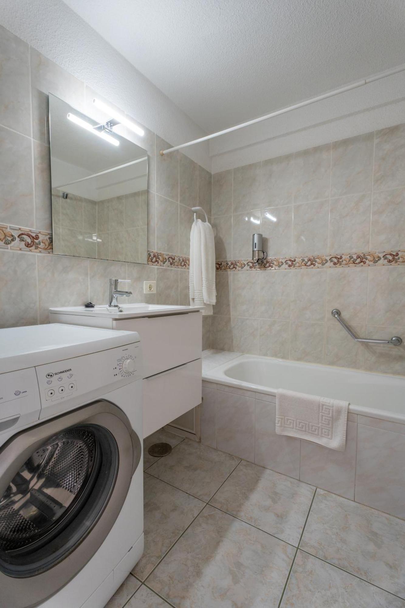 Apartamentos Borinquen Playa de las Americas  Bagian luar foto