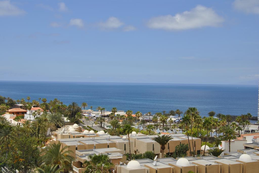 Apartamentos Borinquen Playa de las Americas  Bagian luar foto