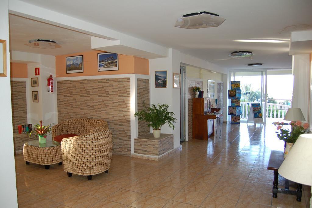 Apartamentos Borinquen Playa de las Americas  Bagian luar foto