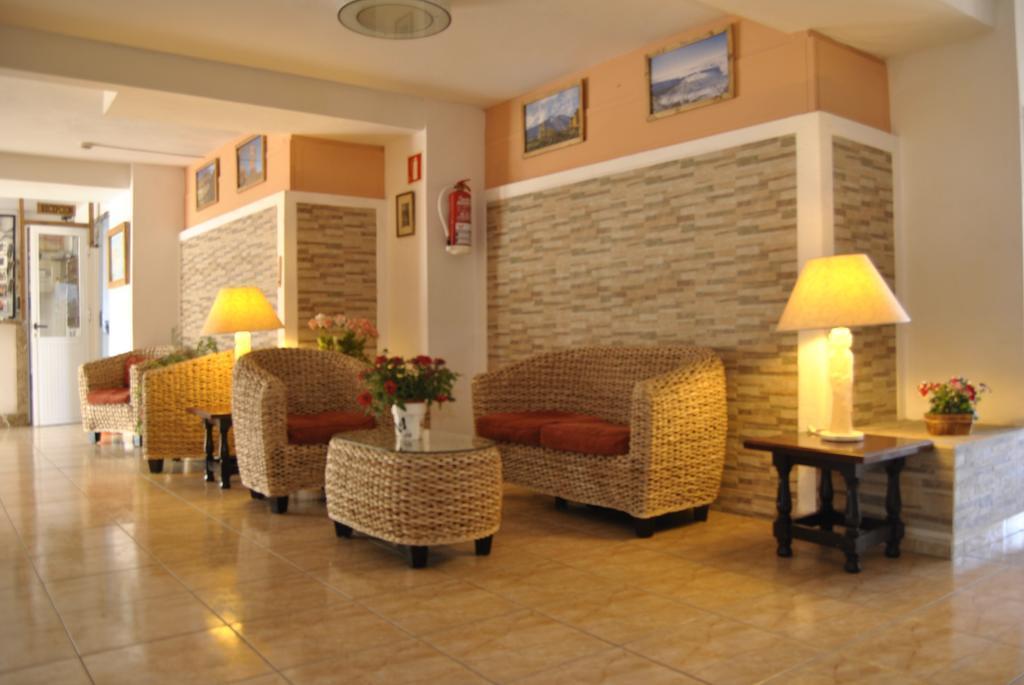 Apartamentos Borinquen Playa de las Americas  Bagian luar foto